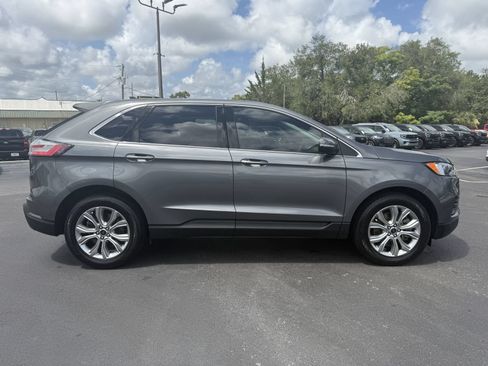 Certified 2023 Ford Edge Titanium AWD/4WD image 3