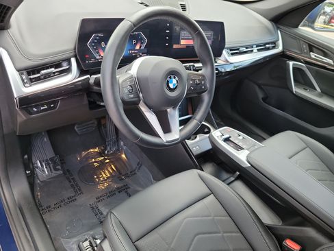 Used 2025 BMW X1 xDrive28i w/ Convenience Package AWD/4WD image 14