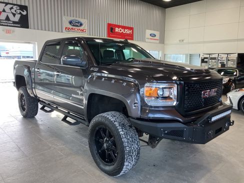 Used 2014 GMC Sierra 1500 SLT w/ SLT Preferred Package image 3