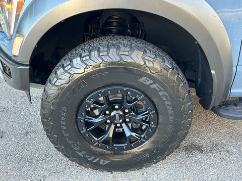 Used 2023 Ford F150 Raptor w/ Raptor 37 Performance Package AWD/4WD image 20
