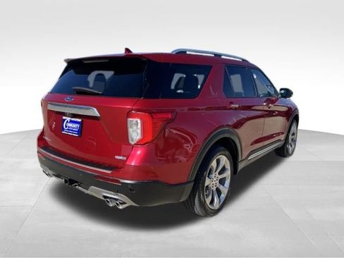 Used 2020 Ford Explorer Platinum w/ Premium Technology Package image 9