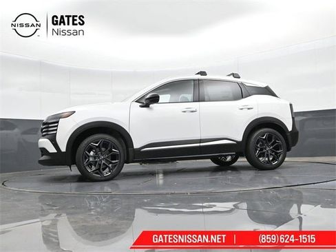 New 2026 Nissan Kicks SR w/ SR Premium Package image 51