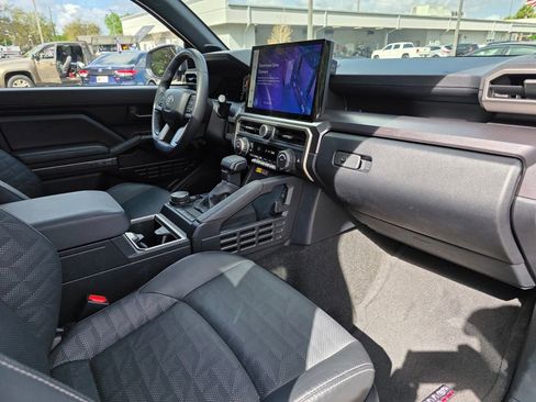 Certified 2025 Toyota 4Runner TRD Sport Premium image 13