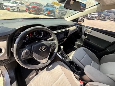 Used 2017 Toyota Corolla LE FWD image 13