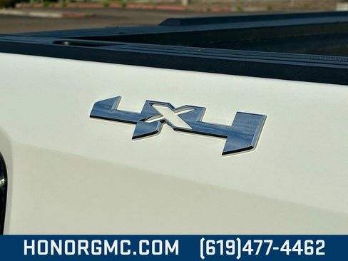 Used 2025 GMC Sierra 1500 Pro w/ Graphite Edition image 10