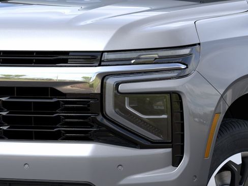 New 2026 Chevrolet Suburban LS AWD/4WD image 10