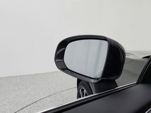 Used 2018 Volvo XC60 T6 Inscription w/ Luxury Seat Package image 31