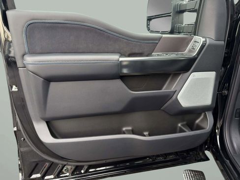 Used 2026 Ford F450 Platinum image 15