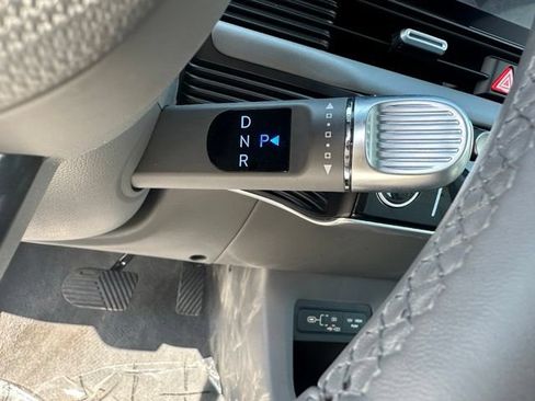 Used 2025 Hyundai Ioniq 5 Limited AWD/4WD image 42