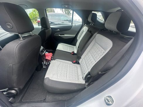 Used 2024 Chevrolet Equinox LS w/ Sport Edition FWD image 11
