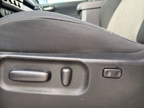 Used 2023 Toyota Tacoma TRD Off-Road image 19