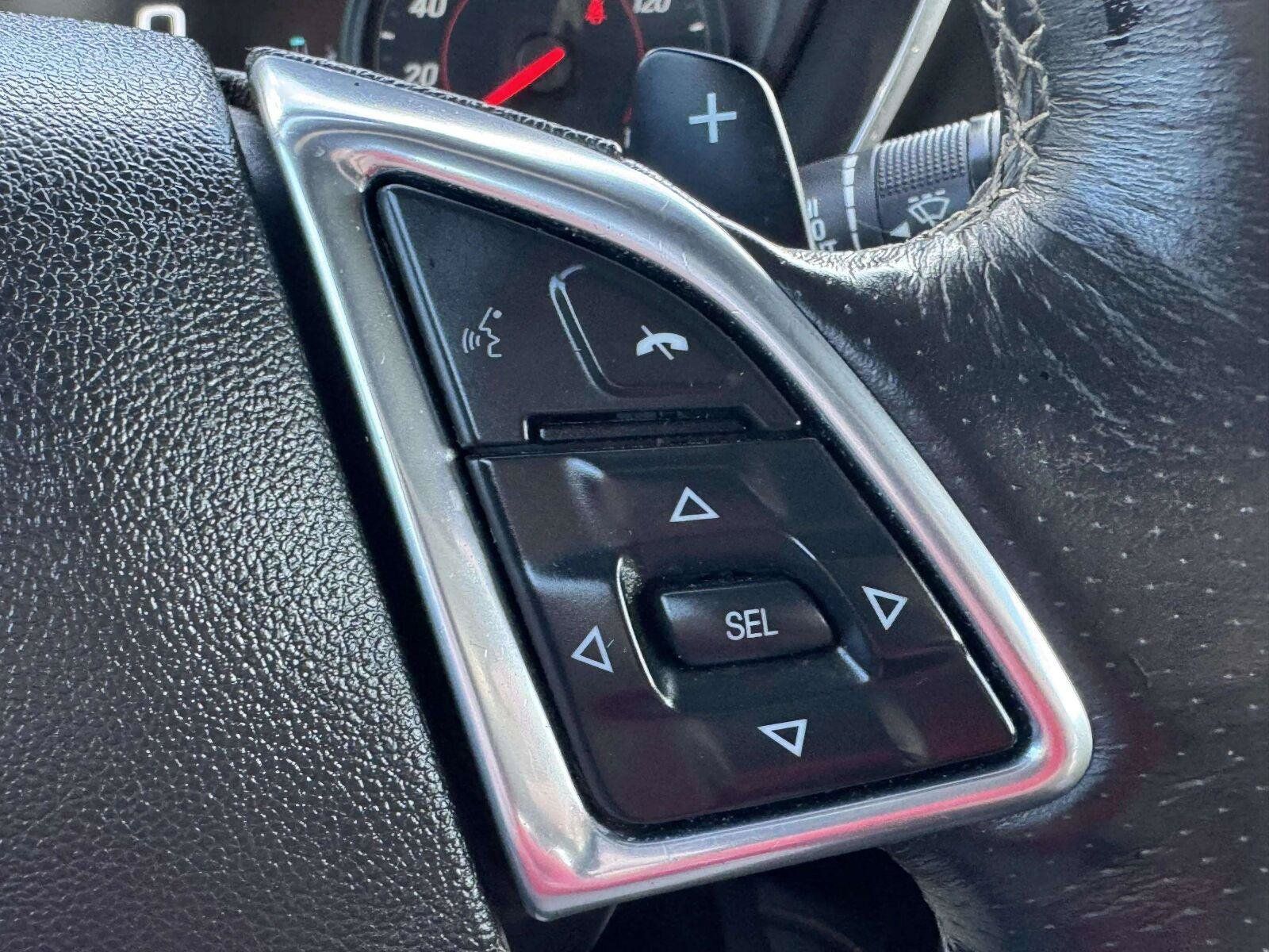 Used 2016 Chevrolet Camaro LT RWD image 25
