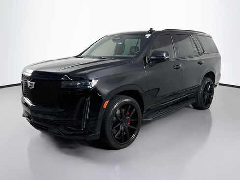 Used 2021 Cadillac Escalade Sport RWD image 4