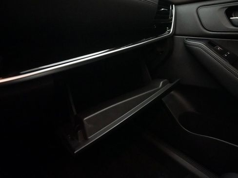 Certified 2023 Nissan Rogue SL image 30