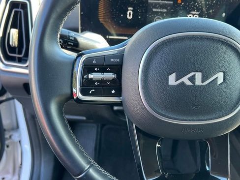 Certified 2024 Kia Sorento S image 26