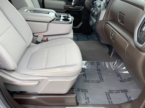 Used 2021 Chevrolet Silverado 1500 LT image 31