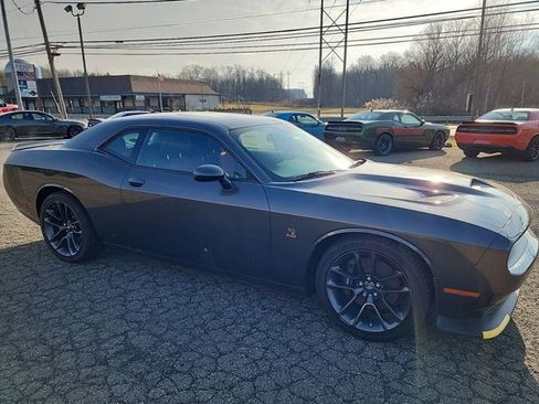 Certified 2023 Dodge Challenger R/T Scat Pack w/ Plus Package image 6