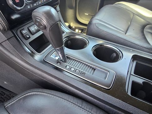 Used 2014 Chevrolet Traverse LT AWD/4WD image 20