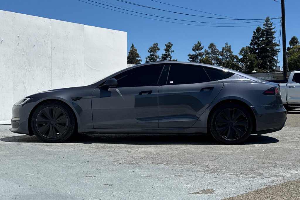 Used 2022 Tesla Model S AWD/4WD image 6