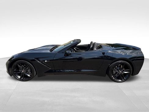 Used 2015 Chevrolet Corvette Stingray Convertible w/ 2LT Preferred Equipment Group RWD image 31