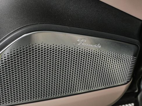 New 2026 Porsche Macan 4 Electric AWD/4WD image 7