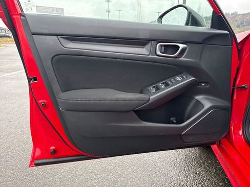 Used 2024 Honda Civic Sport image 16
