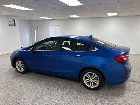 Used 2019 Chevrolet Cruze LT image 5