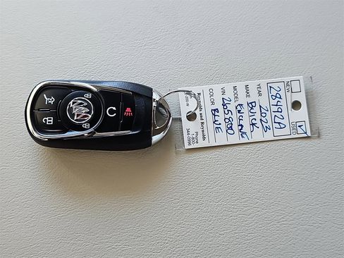 Certified 2023 Buick Enclave Essence image 35