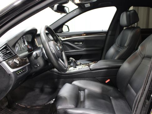 Used 2016 BMW 550i xDrive Sedan AWD/4WD image 3