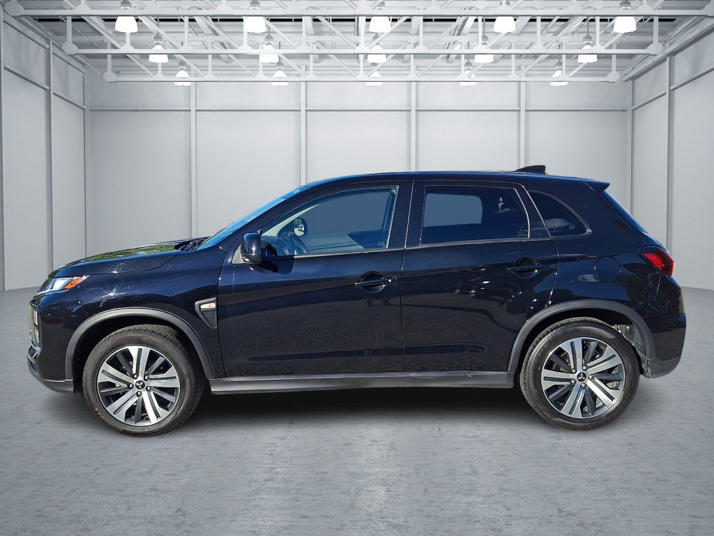 Used 2025 Mitsubishi Outlander Sport ES AWD/4WD image 2