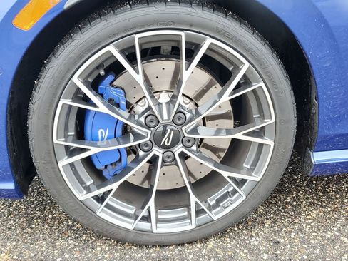 Used 2025 Volkswagen Golf image 32