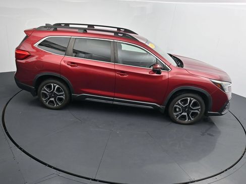 Used 2023 Subaru Ascent Limited AWD/4WD image 31
