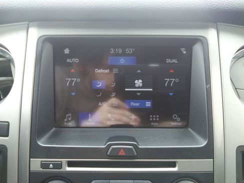 Used 2017 Ford Expedition EL XLT w/ Equipment Group 202A AWD/4WD image 21