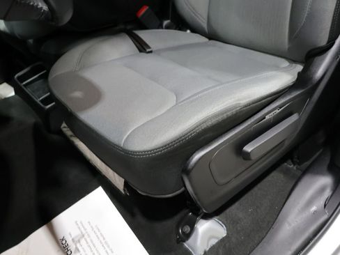 Used 2022 RAM 1500 Big Horn image 12