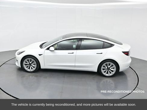 Used 2022 Tesla Model 3 Long Range image 51