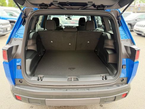 New 2026 Jeep Cherokee Laredo AWD/4WD image 31