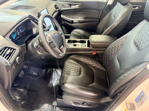 Used 2024 Ford Edge Titanium w/ Equipment Group 301A AWD/4WD image 12
