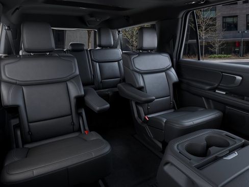 New 2027 Ford Expedition Max Platinum w/ Stealth Performance Package AWD/4WD image 13