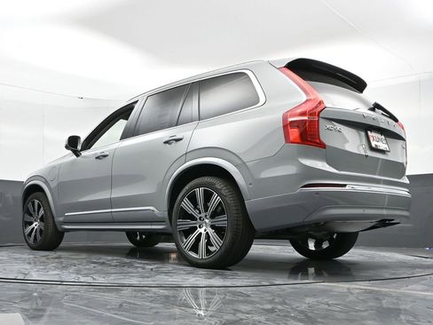 New 2025 Volvo XC90 T8 Ultra w/ Protection Package Premier AWD/4WD image 48