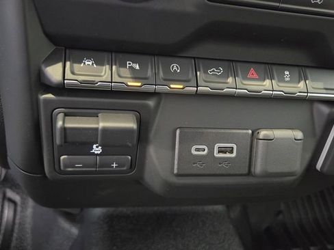 New 2024 Chevrolet Silverado 1500 W/T w/ WT Value Package AWD/4WD image 20