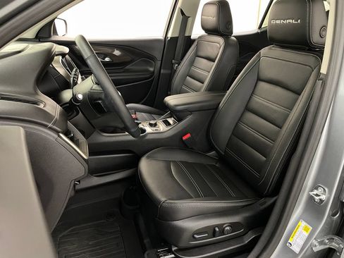 Certified 2024 GMC Terrain Denali w/ Denali Premium Package AWD/4WD image 29