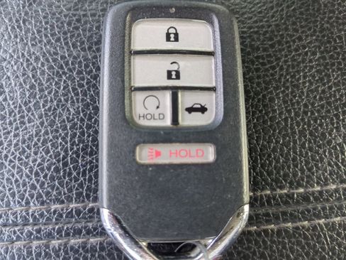 Used 2016 Honda Accord Touring image 32