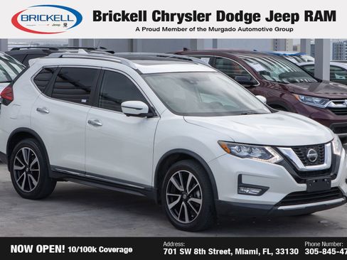 Used 2019 Nissan Rogue SL w/ Premium Package image 3