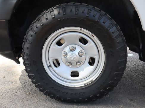 Used 2016 RAM 1500 Tradesman w/ Popular Equipment Group AWD/4WD image 40