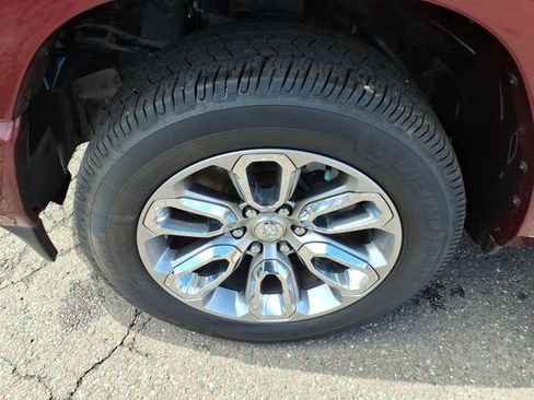 Used 2021 RAM 1500 Laramie w/ Sport Appearance Package AWD/4WD image 9