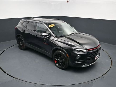 Used 2023 Chevrolet Blazer LT image 35