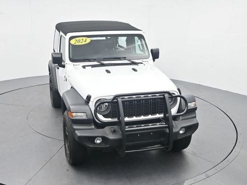 Used 2024 Jeep Wrangler Sport AWD/4WD image 26