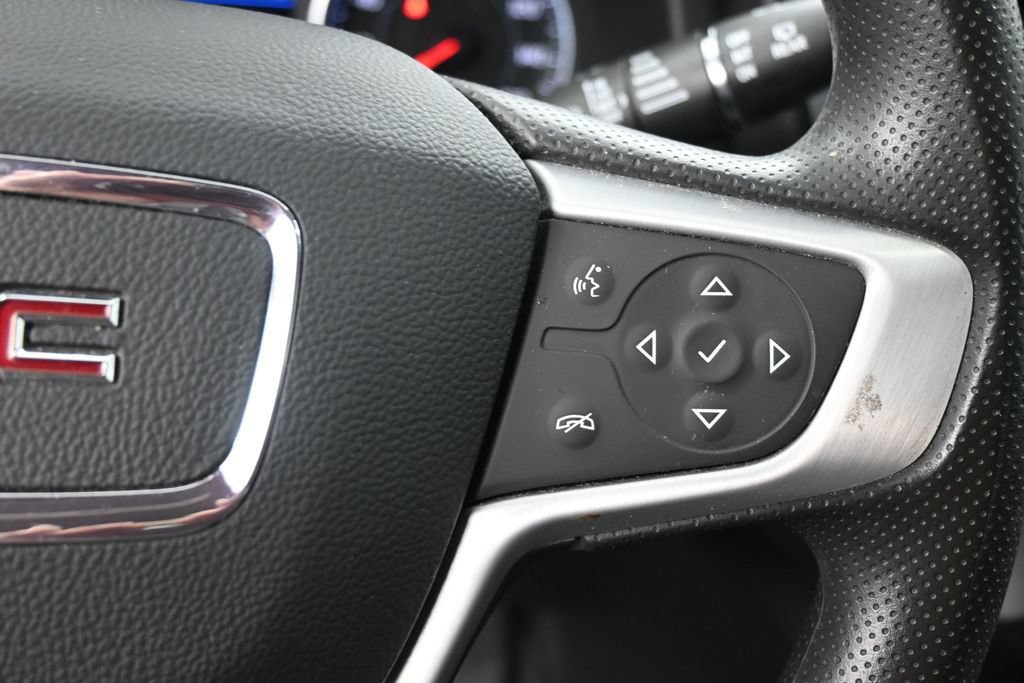 Used 2023 GMC Acadia SLE w/ Driver Convenience Package FWD image 42