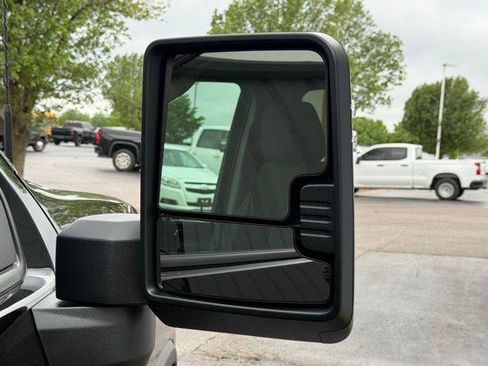 New 2026 Chevrolet Silverado 3500 LT w/ Convenience Package AWD/4WD image 16