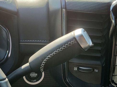 Used 2024 RAM 2500 Limited image 16